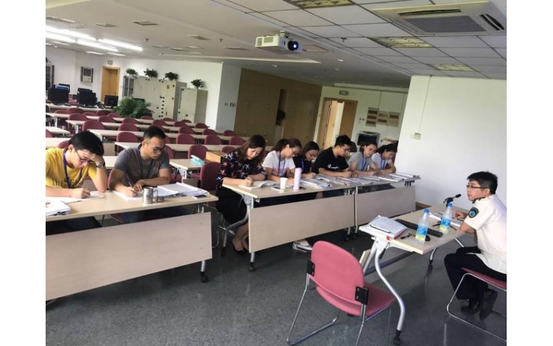 國務(wù)院：公共場所衛(wèi)生管理?xiàng)l例