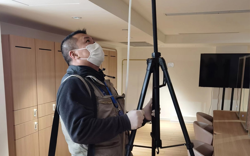 集中空調(diào)通風(fēng)系統(tǒng)衛(wèi)生檢測現(xiàn)場（辦理集中空調(diào)檢測報(bào)告）